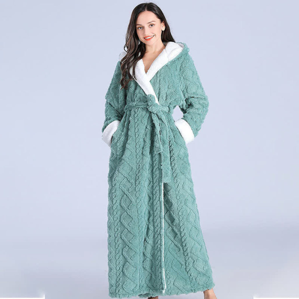 Women's Plush Hooded Robe Long Dressing Gown With Pockets - Image 3