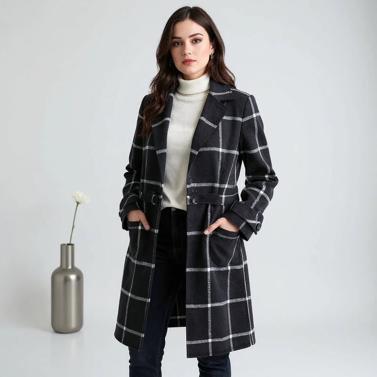 Wool Coat with Flattering Plaid Pattern and Lapel Collar - Image 5